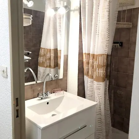 Studio Avenue Des Platanes * Six-Fours-les-Plages